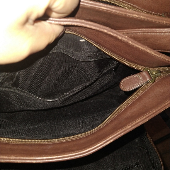 SAS Brown Leather shoulder purse - Picture 5 of 9